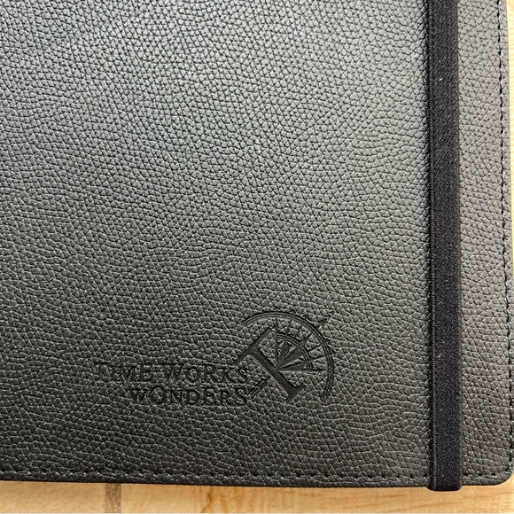 Poprun Softcover 2026 Weekly Monthly Planner Stationary Black Pebbled Academia - Picture 3 of 14